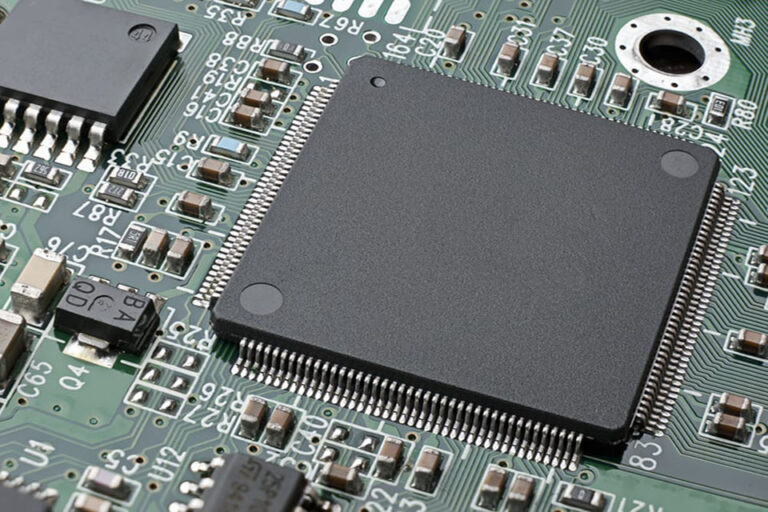 Assemblage de cartes PCB Technologie CMS